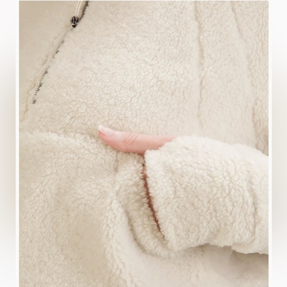 Lululemon Scuba Oversized Fleece Funnel Neck Size XS/Small - Picture 3 of 10